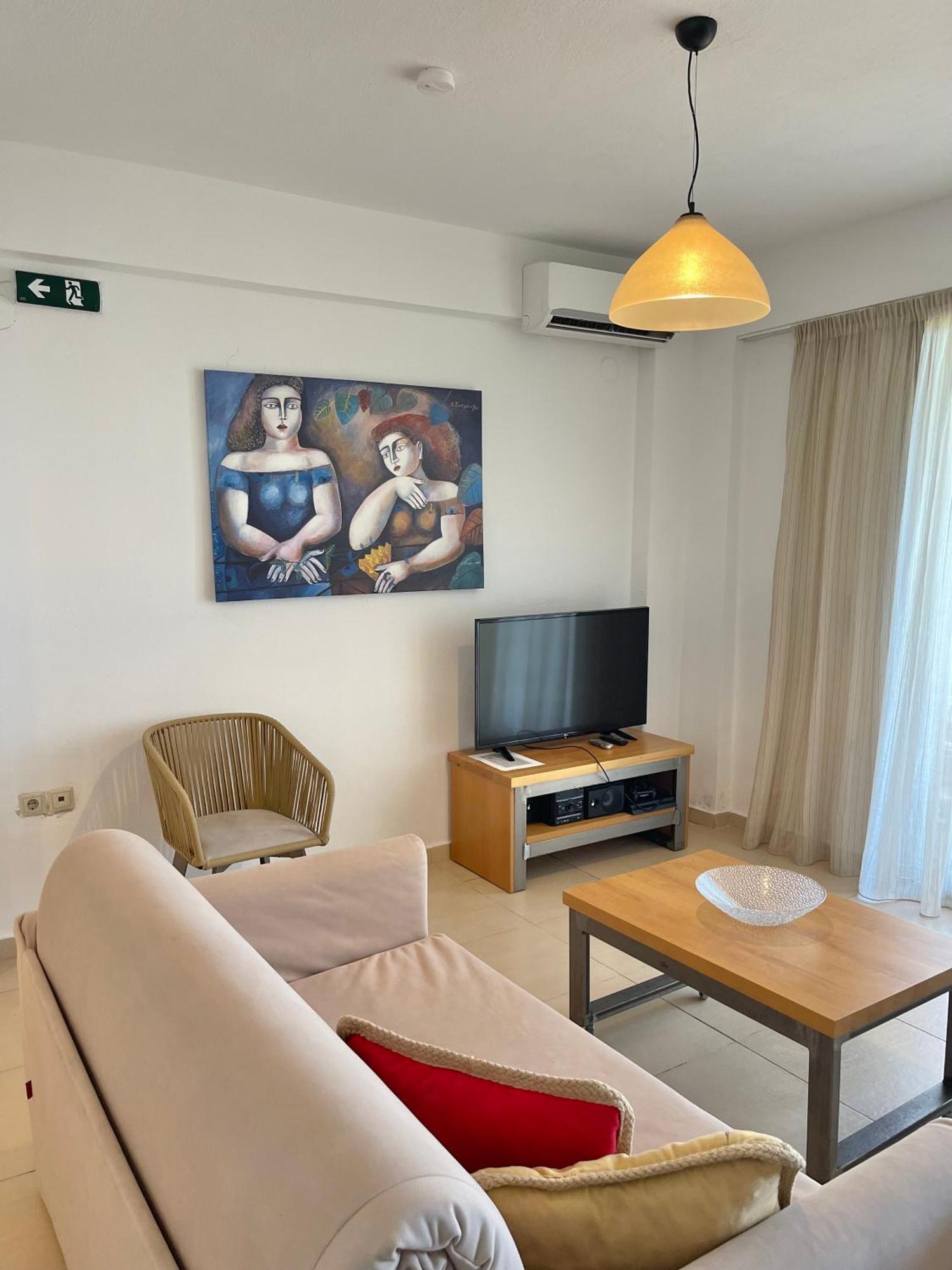 Koumaros Villas 아기아 파라스케비 외부 사진